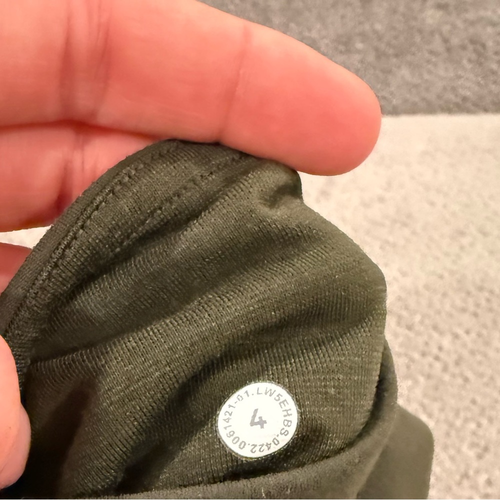 Lululemon Women’s Align Leggings with pocket - Picture 5 of 5